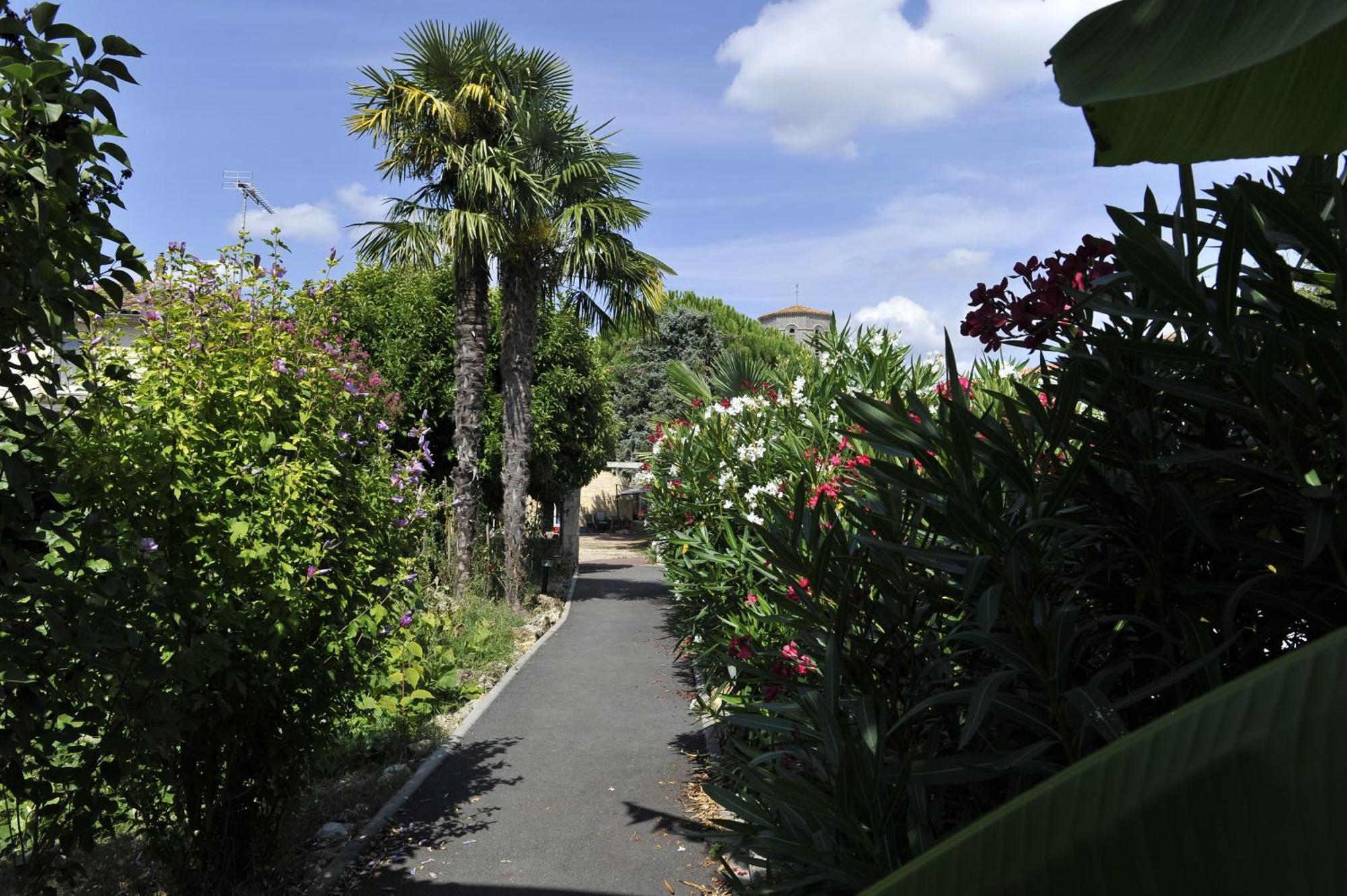 Jardin D'Arcy - Chambres D'Hotes Avec Piscine Et Spa Bois Экстерьер фото