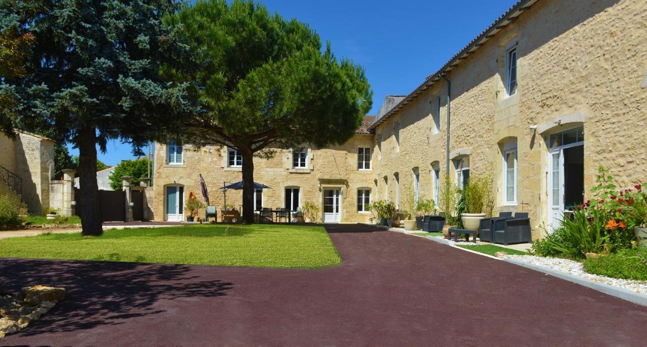 Jardin D'Arcy - Chambres D'Hotes Avec Piscine Et Spa Bois Экстерьер фото